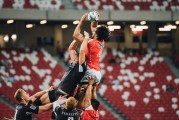 米兰体育官网-热血封王，热火力克独行侠，库里高光时刻点燃全场