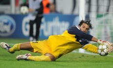 米兰体育官网-丹麦队轻取中国队，陈雨菲刷新纪录，羽坛冰与火之歌