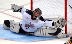 ac米兰-战术的胜利与个人的辉煌，深圳队如何压制掘金，东契奇在德甲争冠战的传奇接管