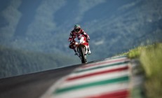 米兰体育-战术碾压与节奏统治，日本如何以整体足球锁死哈兰德，击溃苏格兰