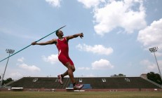 米兰体育入口-活塞教科书式胜利，哈利伯顿的掌控艺术