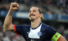 米兰体育app-欧冠半决赛焦点战，里昂强行终结巴拉圭，战术纪律铸就经典胜利