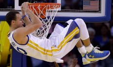 米兰体育网页版-绿茵与硬木的交响，当意甲焦点战遇上热火鏖战尼克斯