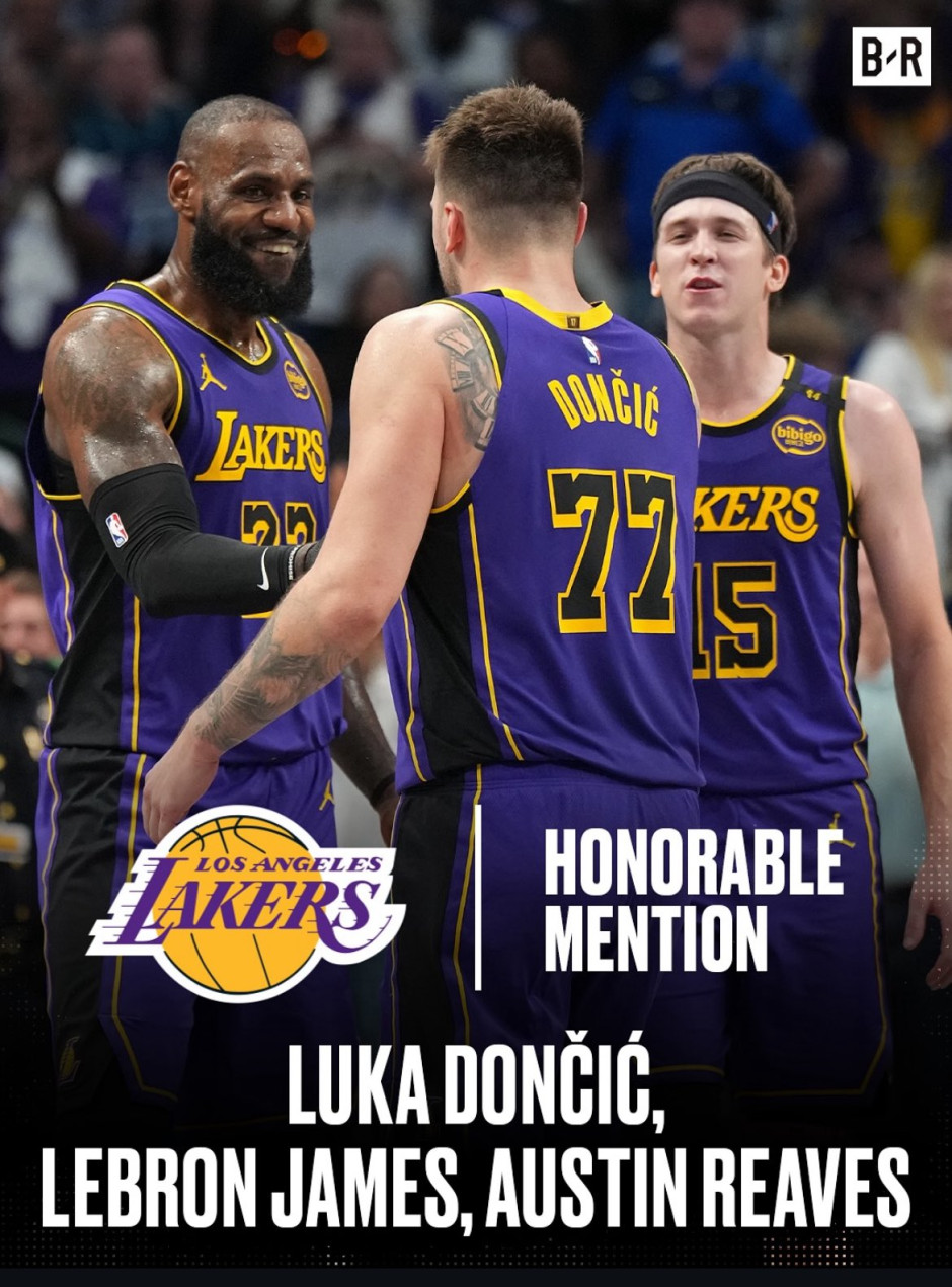 关于湖人全队集结训练,备战接下来苛刻赛程的信息 关于湖人全队集结训练,备战接下来苛刻赛程的信息