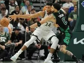 凯尔特人横扫福建队，利拉德扛起全队的简单介绍